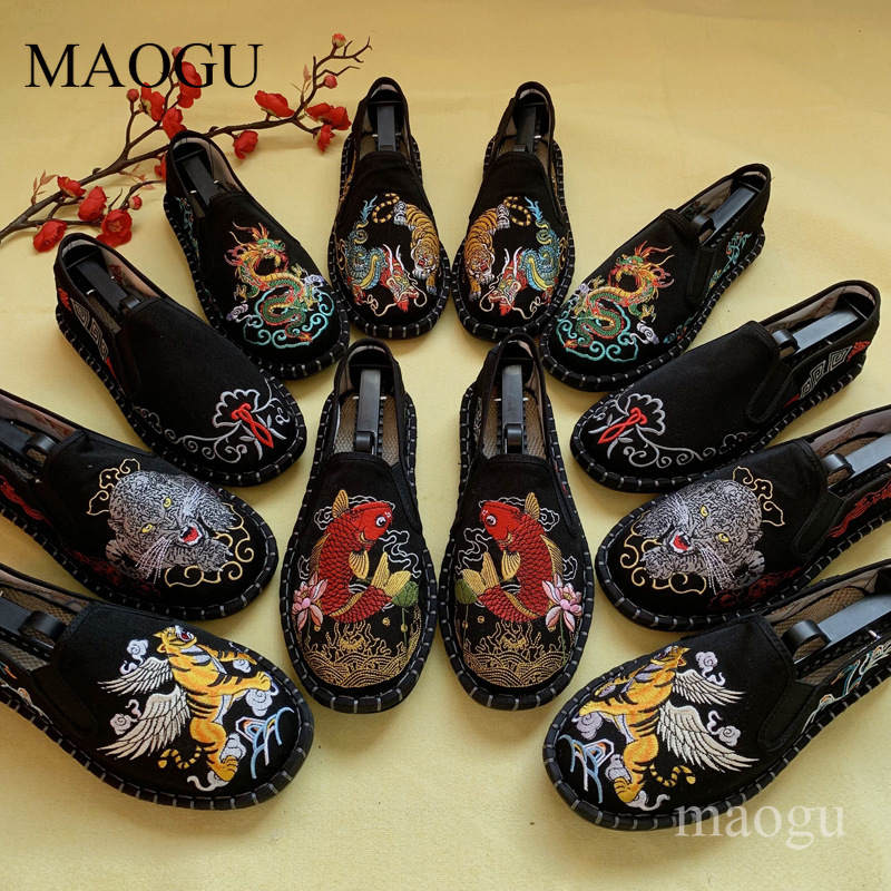 Embroidery Motif - ユニセックス中国風刺繍スリッポンシューズ、龍虎柄ステッチソールフラットローファー、伝統的なカジュアルメンズ・レディースシューズ