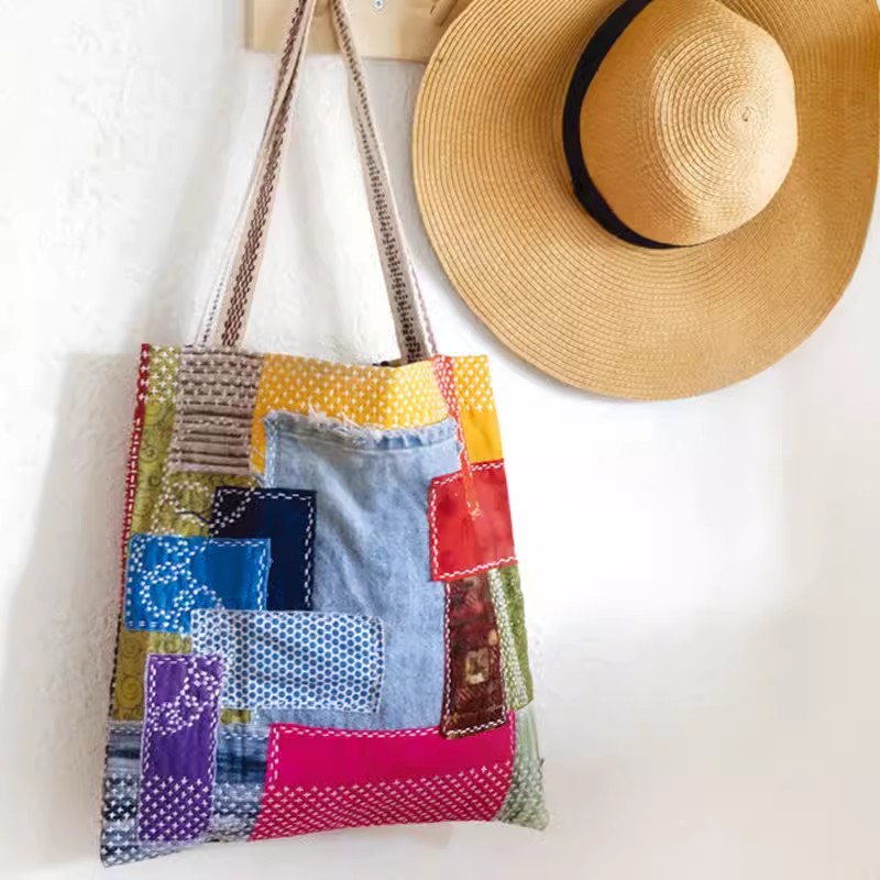 ボロ刺繍と刺し子刺繍：伝統的な工芸技術と模様集 - 初心者向 - Embroidery Guide Book のレビューと価格