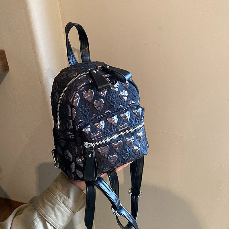 女性のための愛の刺embroideryが付いたミニバックパッ - Embroidery Frame のレビューと価格