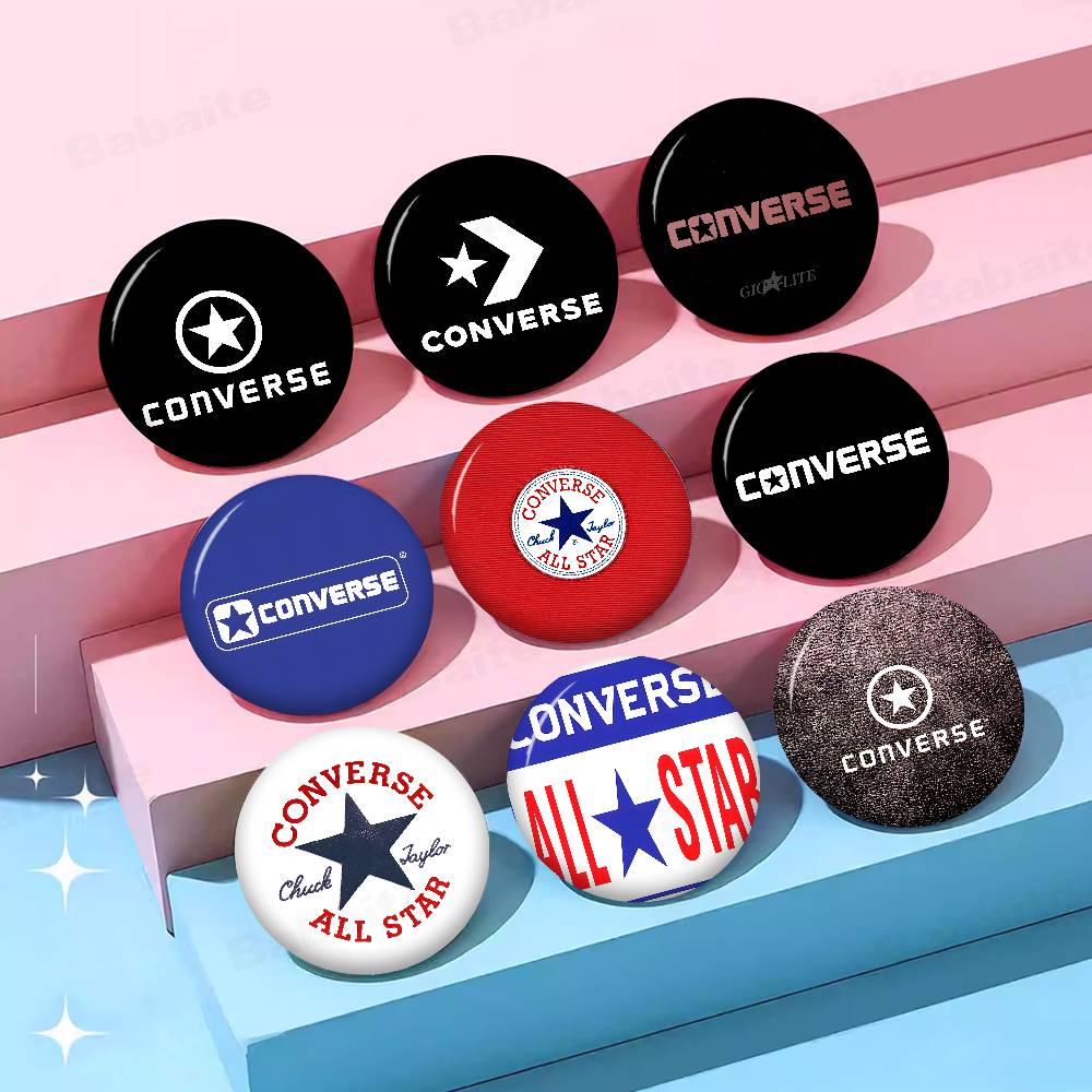 C-CONVERSE ファッションアニメブローチかわいい漫画 - Embroidery Converse のレビューと価格
